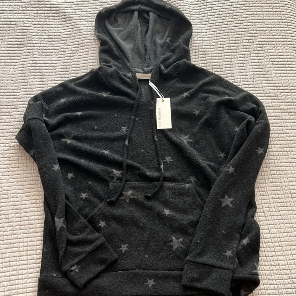 Mod Goddess Sweatsuit - Picture 2 of 6